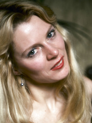 Vintage pornstar acquires cum on her face after banging in white hosiery