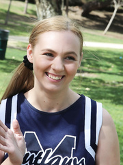 White cheerleader Tiffany Kohl bonks a darksome dude to assist out her daddy