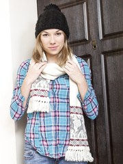 Hawt Alisia removes jeans and pink hawt pants to disclose her very bushy bush