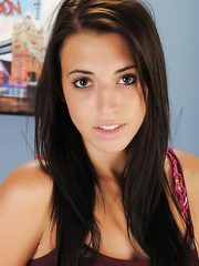 Legal Age Teenager beauty Jessica Sinn disrobes off jeans and clothing for in nature's garb modeling debut