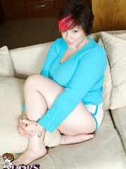 Hawt fatty Dors Feline peers over her giant love melons as that babe gives a cum-hole peek