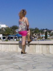 Sexy 32 year old wife looking for fun with black men who travel