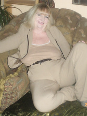A horny bbw gilf from NORWAY show off her mature body