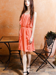 Very slim hotty Lapa removes her suit to exposed her scrawny butt and fur pie