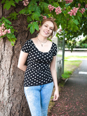 Dilettante model Ethel puts her full bush on display atop her couch