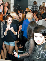 Hawt honeys dressed in shorts engulfing large jock at interracial CFNM party