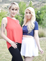 Breasty mother I'd like to fuck Maxim Law and sexy stepdaughter Darcie Belle screwed by common paramour