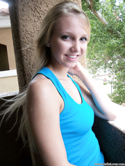 Captivating dilettante hottie Elle flashes her hot milk sacks and teenage love tunnel outdoors