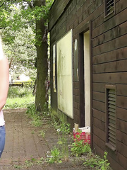 Blond cutie Carol Lilien hikes up her ripped jeans for a badly needed pee