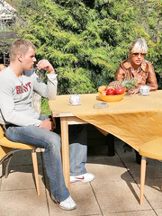 2 whores in hot outfits enjoying a perverteds foursome outdoors