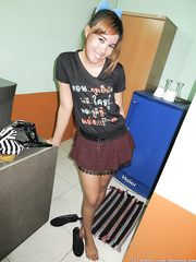 Oriental beauty sports a creampie after offering her bubble booty for from behind sex