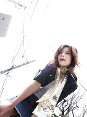 Japanese redhead Hime Kamiya proudly shows her bushy wet crack during solo act