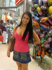 Legal Age Teenager 1st timer Aubrey Paige takes selfies of her naked bra buddies after a day out