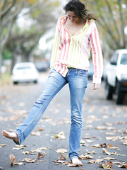 Charming brunette hair sweetheart Darya showing off her curly vagina outdoors