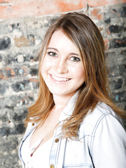 Blond hotty next door Kinsley Eden disrobes in advance of jerking off her stepdad