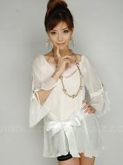 Youthful Japanese beauty with a nice-looking face Akane Hotaru models non stripped