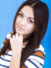 Slim European chick revealing precious legal age teenager a-hole from under denim jeans