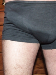 Some for the ladies my bulge showing in underpants and released