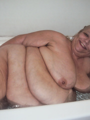 taking a bath mature amateur bbw washing naked body