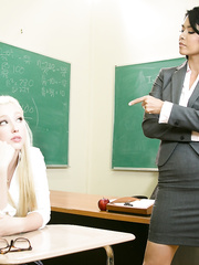 Oriental teacher Dana Vespoli turns blonde schoolgirl Samantha Rone into a lesbo