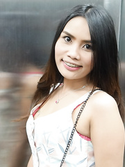 Cute Thai angel drips spunk from her shaved fur pie after fucking a Farang