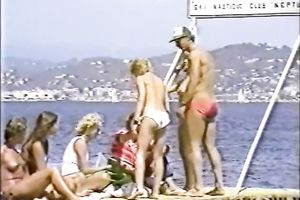 Light head bitchy sweetheart gives her perverted paramour nice irrumation