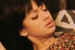 Pretty retro chick receives her unshaved vag licked and drilled