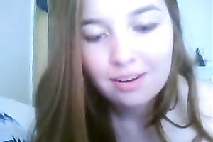 My fleshly GF sucks her fingers and shows her cameltoe in livecam solo