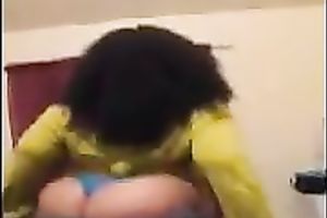 Gotta love this plump booty bitch and all the twerking that babe does