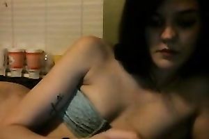 Watching my girlfriend playing with her punani looks sexy