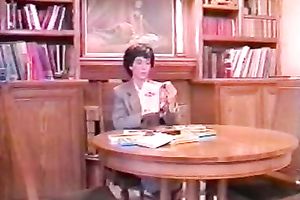 Two sexy blondie harlots with wonderful marangos have enjoyment with every other