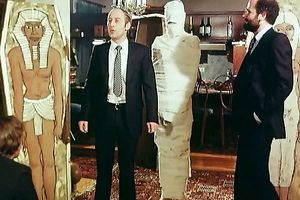 These 2 people love being wrapped up like mummies