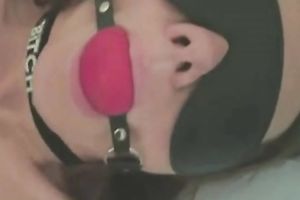 Obedient wife can't live without perverted stuff