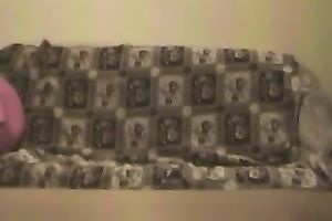 My bulky girlfriend knows how to give a wonderful oral pleasure