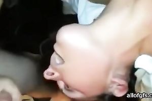 Thirsty white floozy takes cumshots on her moist lips