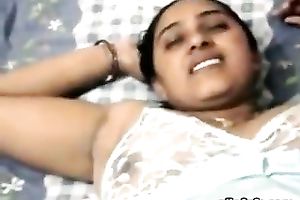 Ugly as fuck Indian hoe gives deepthroat irrumation and then receives her curly love tunnel licked