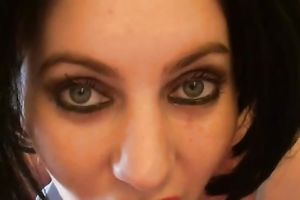 Provocative black head mother I'd like to fuck made an non-professional masturbation clip for me