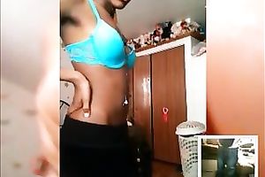 Slim ebon cam doxy with tiny zeppelins changes her garments