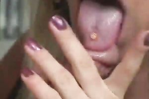 Great looking older woman with a firm taut gazoo receives her pussy toyed