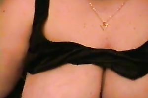 This bitch's rack is astonishing and that babe can't live without to squeeze her pantoons jointly