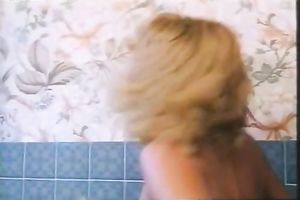 That blond doxy doesn't mind fucking an old slim man