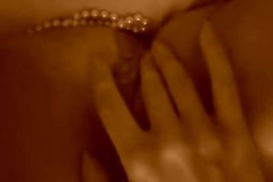 Stunning homemade solo with me stuffing a pearl necklace in my fur pie