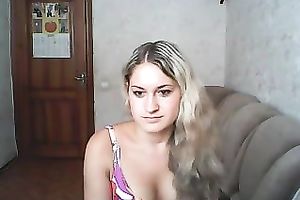 My enchanting looking girlfriend likes showing off her constricted firm wazoo