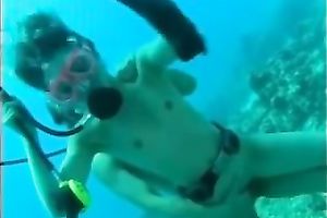 Having sex underwater is so fucking risky and thrilling