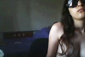 Hot camgirl with sunglasses flashes her large boobies