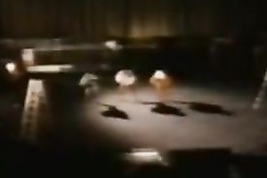 White horny and pecker hungry slut takes it in her face hole