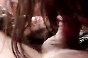 Neat and hungry floozy knows how to give astounding fellatio