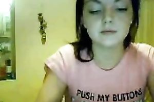 Irish hussy shows her natural bra buddies and sexy booty on web camera