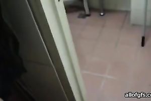 Spoiled hussy is always in the mood for engulfing a 10-Pounder