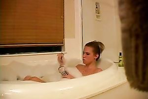 Hottie taking bathroom in her washroom all undressed and falls asleep